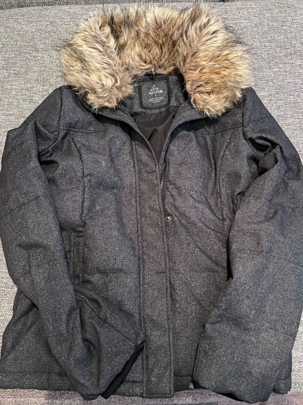 prAna Gray Womens Puffer Jacket with Faux Fur Collar - Size Small